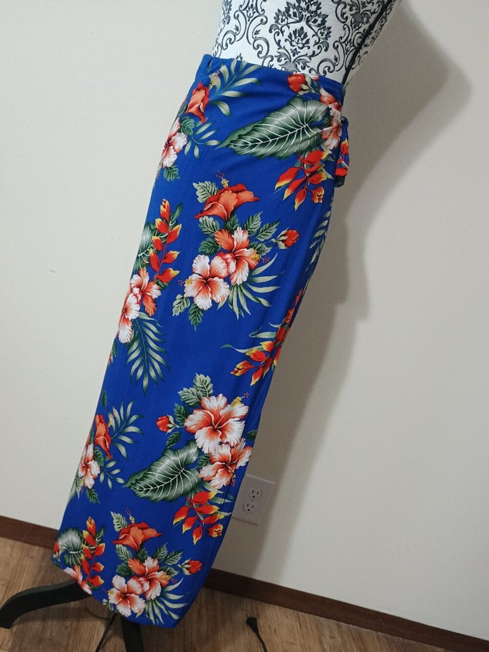 Royal Creations Tropical Floral Wrap Skirt OSFM Blue/Orange